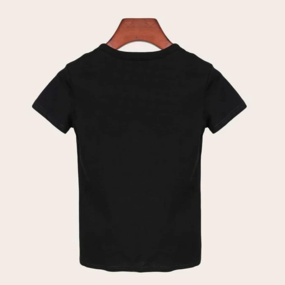 ❤️ 🆕 Love T-Shirt with a Heart - Picture 2 of 6